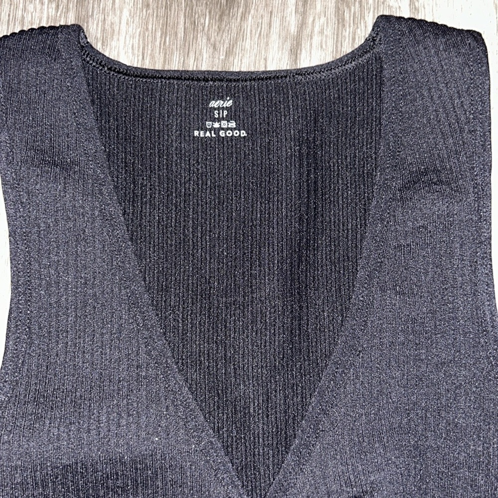🩷FIRM PRICE🩷 Aerie black front twist cropped top - Picture 5 of 5